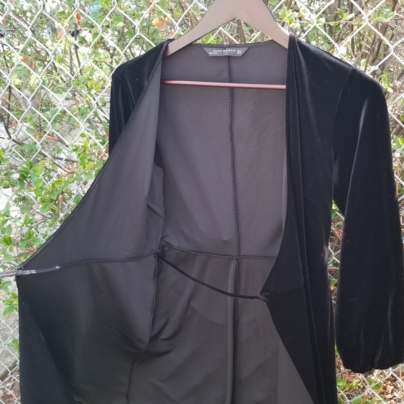 Zara black velvet wrap dress mini puff sleeve S - Picture 9 of 17